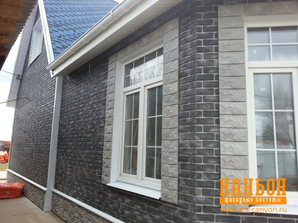 seraya fasadnaya plitka iz iskusstvennogo